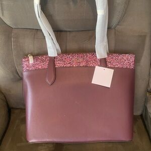 Kate Spade New York
Flash Glitter Tote